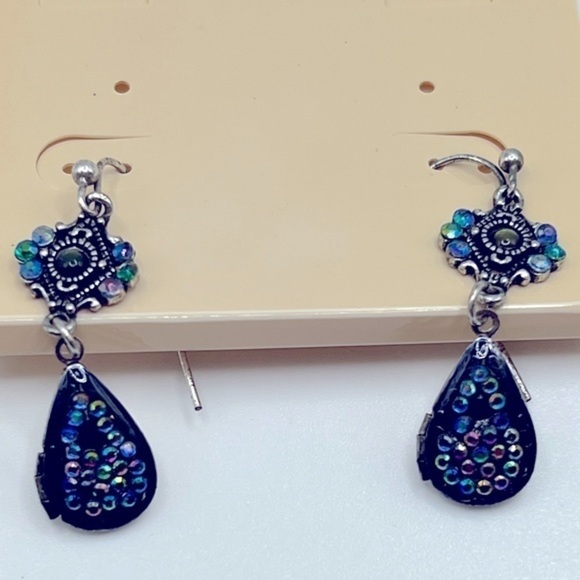 UNIQUE Crystal Drop Locket Pierced Earrings - Picture 5 of 7